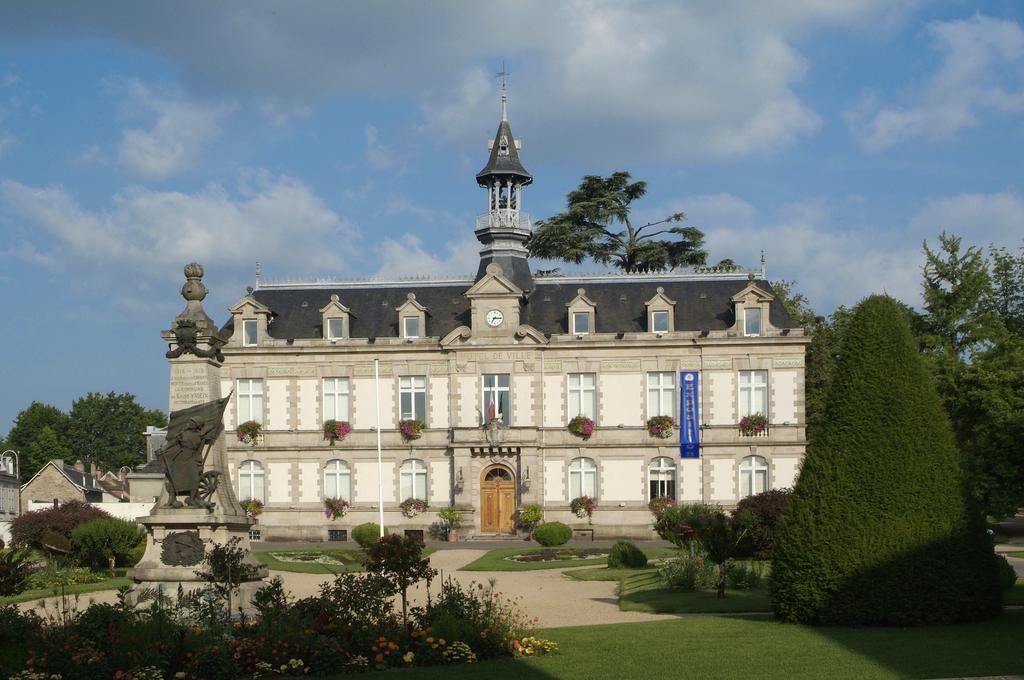 Maison Du Moulinassou Сент-Ір'є-ла-Перш Екстер'єр фото